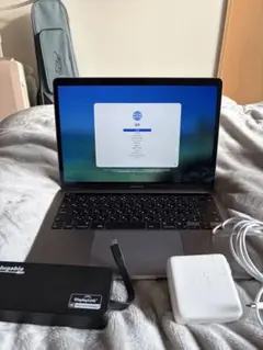 MacBook Pro 13インチ Ｍ１ 16GB/512GB おまけ付きのサムネイル