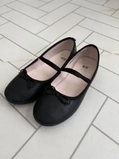 H&M フォーマルシューズ 20.5cm 黒 ストラップ バレエシューズ 女の子