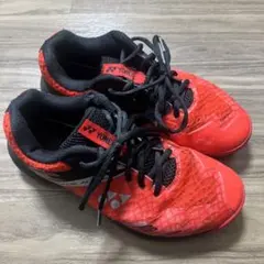 YONEX パワークッション　カスケードアクセル　レッドsize 25.5