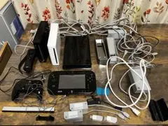 ニンテンドーwiiU本体（ブラック）+ wii本体（ブラック、ホワイト）他