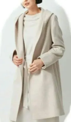 新品同様✨　23区　ピーコート　ウール　カシミヤ　アイボリー　薄ピンク　40 新品同様✨ 23区 ピーコート ウール カシミヤ アイボリー 薄ピンク 40