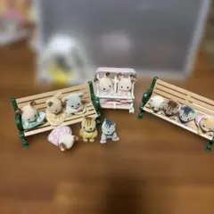 シルバニアファミリー 人形セット 12体ベンチ付きブランコ　ベビーカー