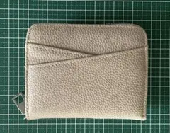 財布　2つ折り　ウォレット　カード　レディース　アイボリー　アコーディオン