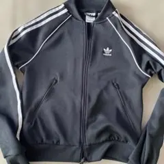 adidas 黒 ジャケット Jサイズ