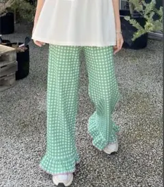 フリル ワイドパンツ