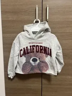 ZARAカリフォルニア クマプリント フード付きパーカー