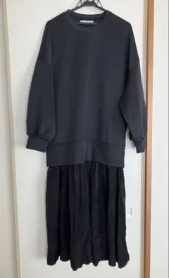 KBF ロングワンピース　ブラック　切り替え