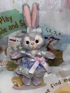 【ぬいぐるみバッジ】ディズニー ダッフィー 20周年 ステラルー