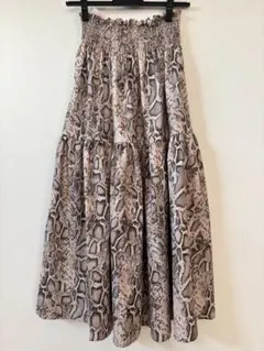 パイソン柄　フレアスカート 新品