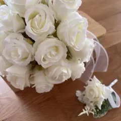 値下げ☆ホワイト 造花ブーケとブートニアセット