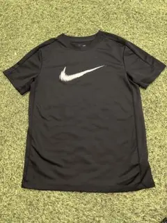 Nike DRI-FIT Tシャツ Sサイズ