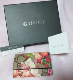ヌエ様　　GUCCI 花柄 シガレットケース タバコケース 小物入れ ヌエ様 GUCCI 花柄 シガレットケース タバコケース 小物入れ - メルカリ