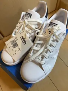 新品アディダス　スタンスミスadidas ホワイトネイビー23.0