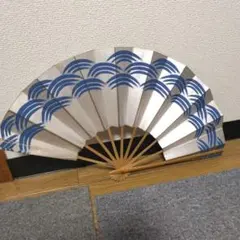 扇子 29cm 銀 青海波 舞扇子 舞踊 大衆演劇 着物 和装 小物 - メルカリ