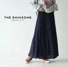 タグ付未使用品 シンゾーン PURPLE FLOWER SKIRT 小花柄のサムネイル
