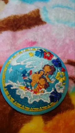 ディズニー刺繍缶バッジ２　リロアンドスティッチ