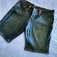 美品　Levi's デニム　ショートパンツ ダークブルー　ストレッチ　W28