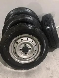 12インチ タイヤ・ホイールセット SUZUKIのサムネイル