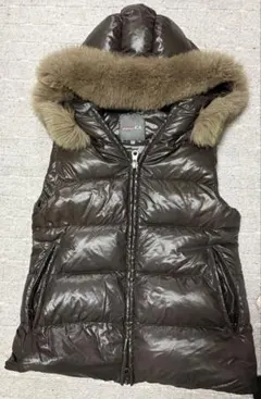 DUVETICA ダークブラウン ダウンベスト ファー付き