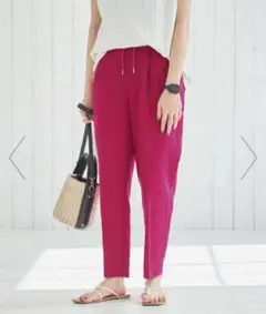 接触冷感リネンレーヨンテーパードパンツ
