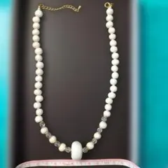 パールクリスタルビーズネックレス　　箱無し