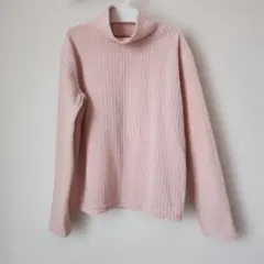 UNIQLO ピンク タートルネック 140