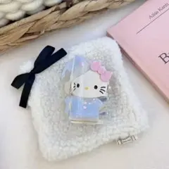 ハローキティ ヘアクリップ 水色　パジャマ