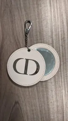 【新品未使用】Dior キーホルダー チャーム ミラー付き