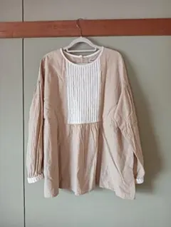 サマンサモスモス　ベージュ ピンタック配色ブラウス✧ナチュラル