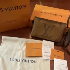 Louis Vuittonモノグラム ドゥーブルジップポシェット