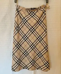 【美品/定番】BURBERRY バーバリー ノバチェック バイアス スカートのサムネイル