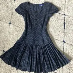 【未使用級✨】バーバリーブルーレーベル　切替　プリーツ　ひざ丈　ワンピース　36