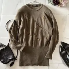 ESCADA 丸襟ニットプルオーバー　リーフ　葉っぱ　カーキ　モヘア