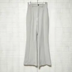 GU ジーユー (S)　カットソーカラーフレアスラックス