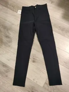 Tuché ネイビー Lサイズ スキニーパンツ