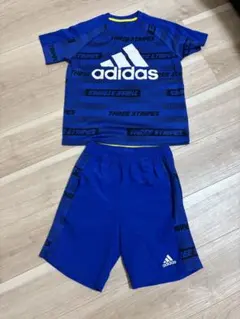 アディダス　半袖　半ズボン　１３０　140