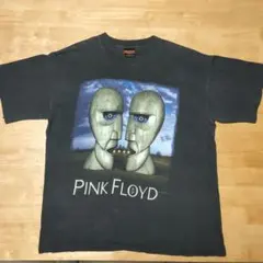 ピンク Tシャツ