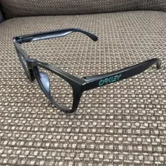 OAKLEY ブラックサングラス レンズなし　オークリーのサムネイル