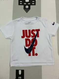 NIKE DRI-FIT Tシャツ