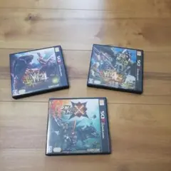 3DSソフト3本セット　モンスターハンタークロス、4G、4