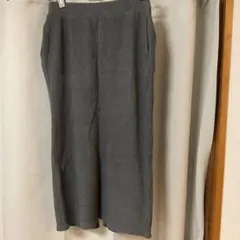 UNIQLOグレー リブ編み スリットタイトスカート
