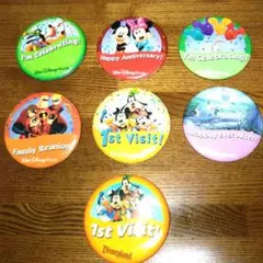 ディズニー缶バッチ フロリダとカリフォルニア7個と50円切手付絵はがき5枚セット