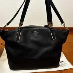 COACH 濃紺レザー ショルダーバッグ A4
