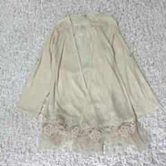 【axes femme】レース裾ボリュームクリーム色カーディガン