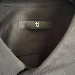 UNIQLO ブラックシャツ Mサイズ　+J