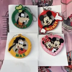 【未使用】Disney ラバーキーホルダー セリア 4個セットのサムネイル