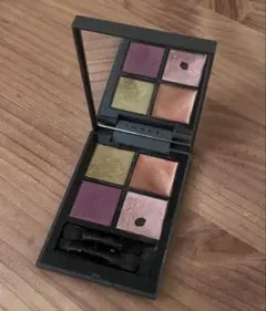 THREE アイシャドウパレットのサムネイル