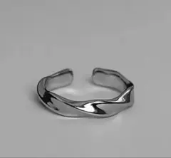 シルバーウェーブヴィンテージリング 調整可能　即日配送