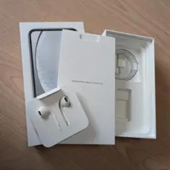 Apple iPhoneXR ホワイト 空箱 充電ケーブル、EarPods有