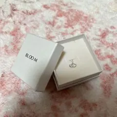 BLOOM シルバー ハート型ネックレス